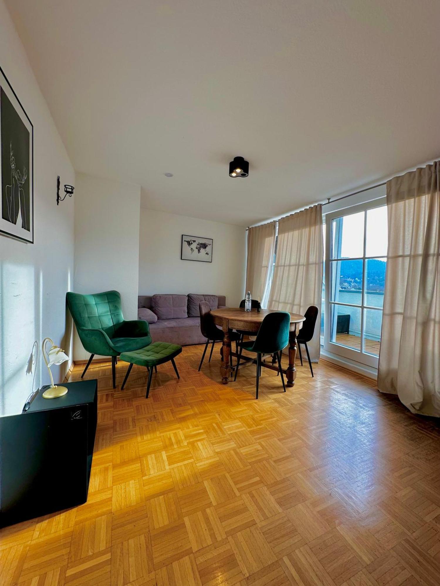 Hirsch Appartements 巴登-巴登 外观 照片