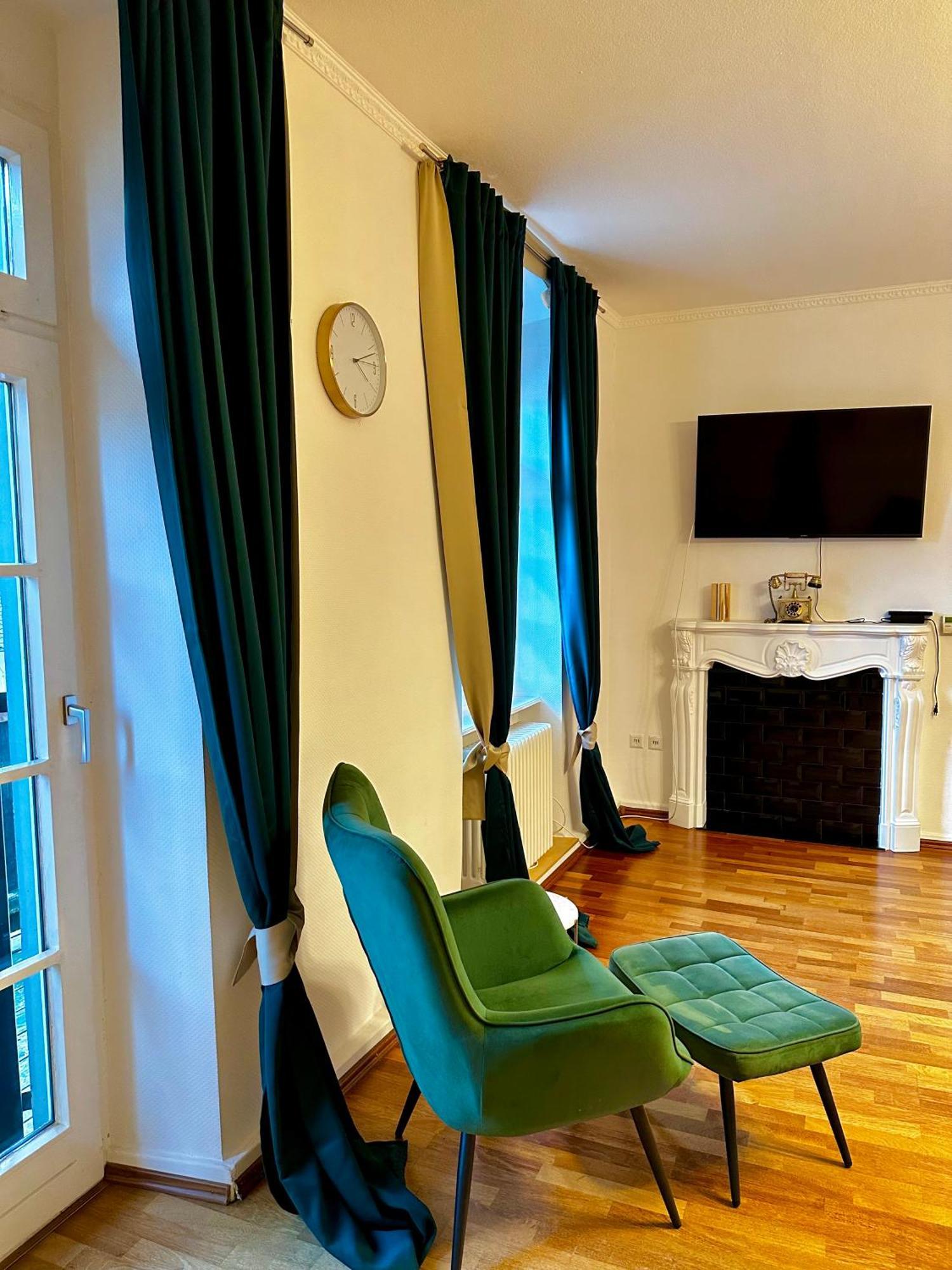 Hirsch Appartements 巴登-巴登 外观 照片