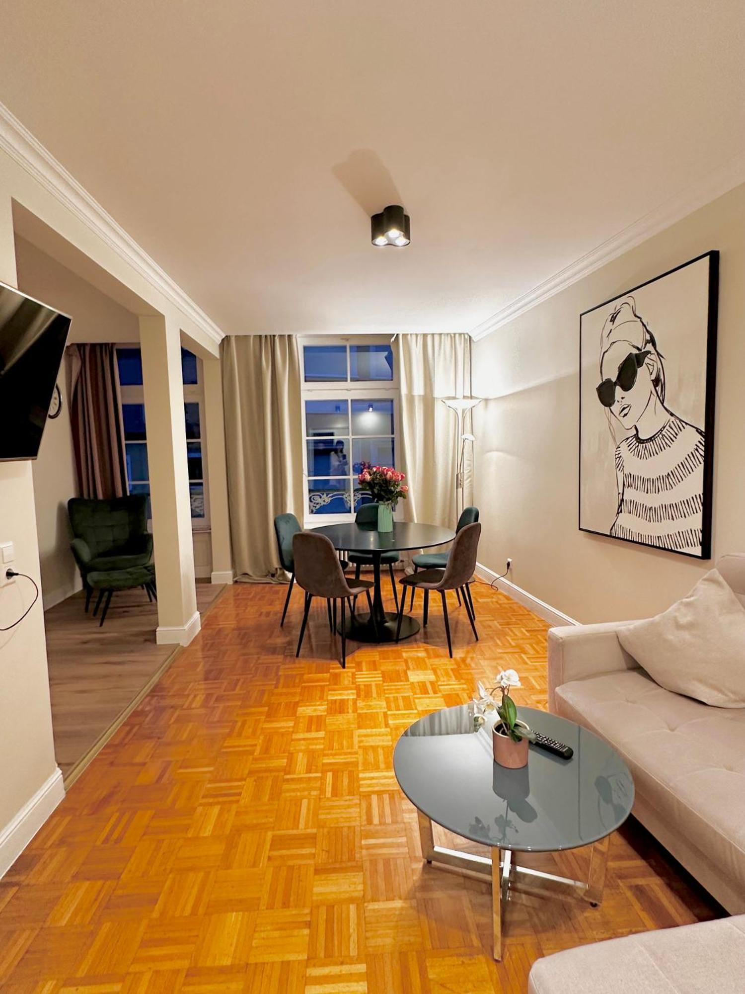 Hirsch Appartements 巴登-巴登 外观 照片